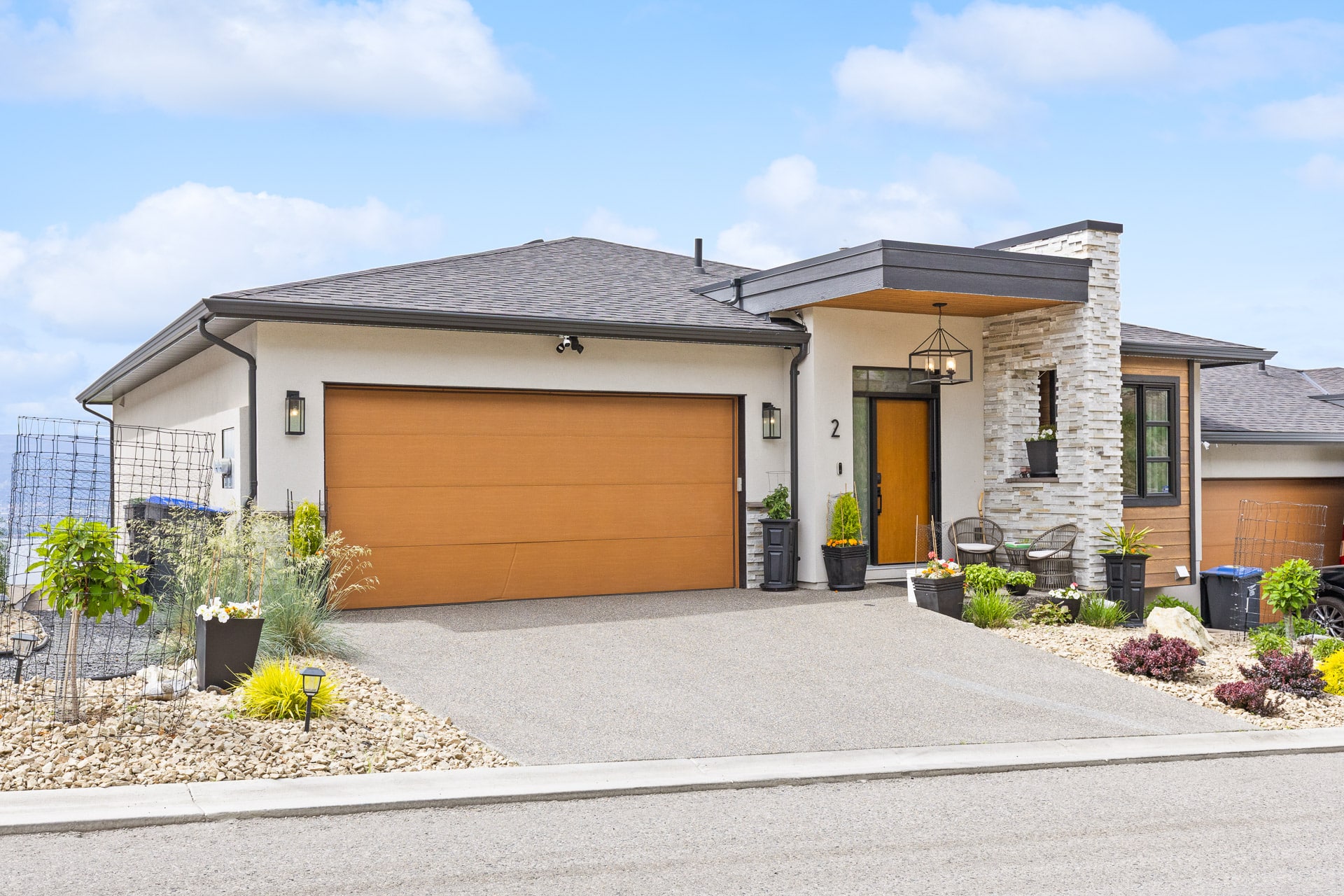 796 Kuipers Crescent Unit# 2, Kelowna, British Columbia V1W0C2